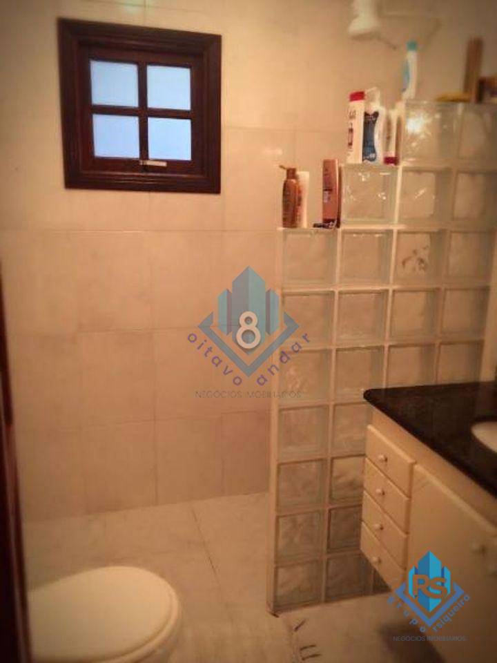 Sobrado à venda com 3 quartos, 200m² - Foto 10