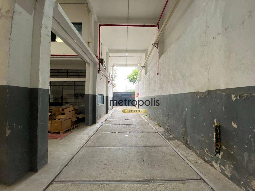Depósito-Galpão-Armazém para alugar, 1700m² - Foto 13