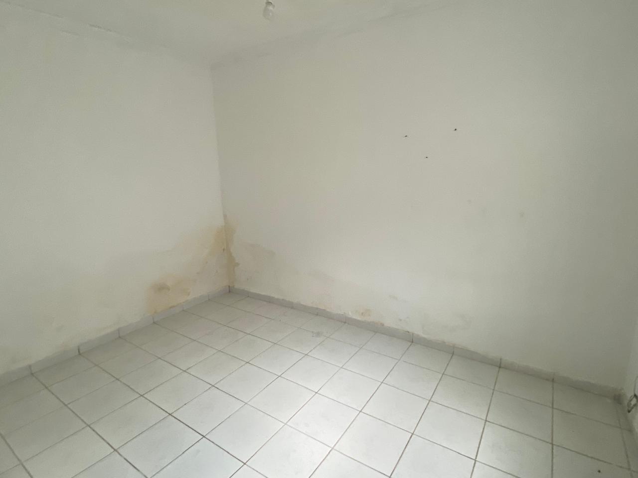 Casa à venda com 3 quartos, 90m² - Foto 6