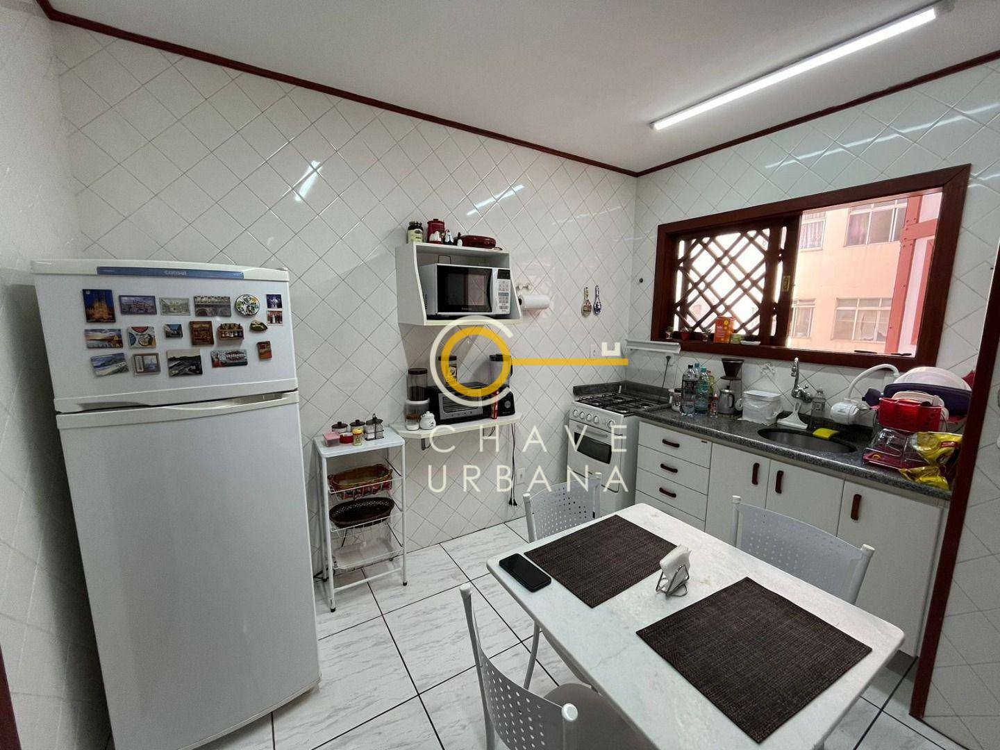 Apartamento à venda com 3 quartos, 101m² - Foto 22