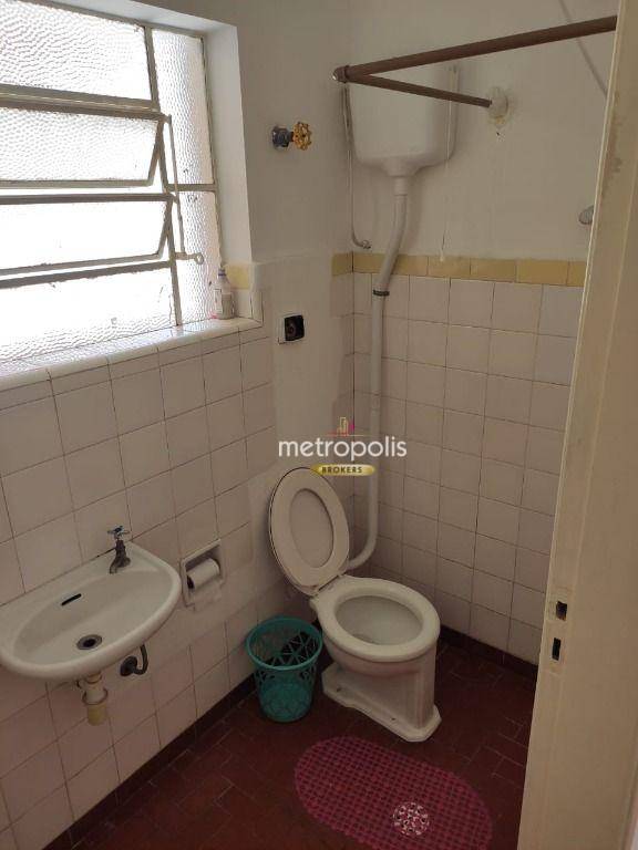 Casa para alugar com 1 quarto, 50m² - Foto 5