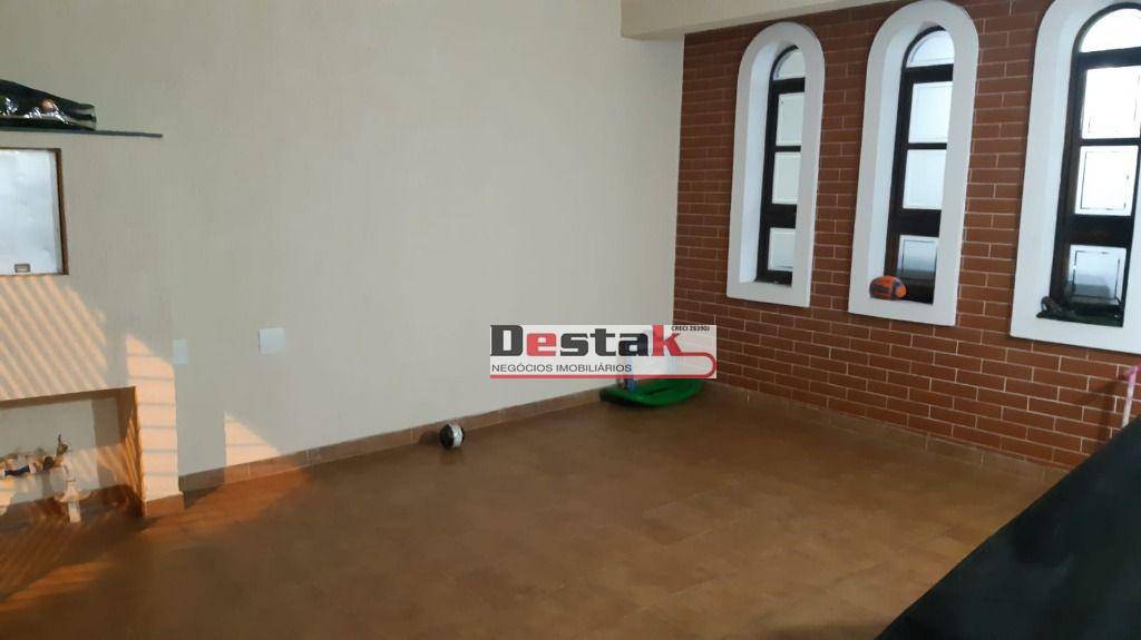 Sobrado à venda com 3 quartos, 170m² - Foto 3