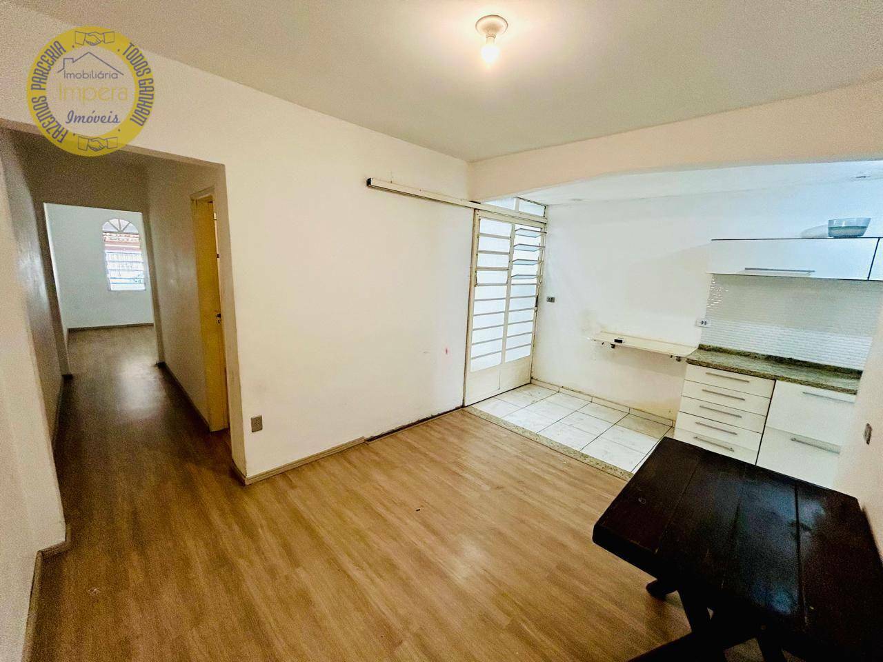 Casa à venda com 2 quartos, 88m² - Foto 12