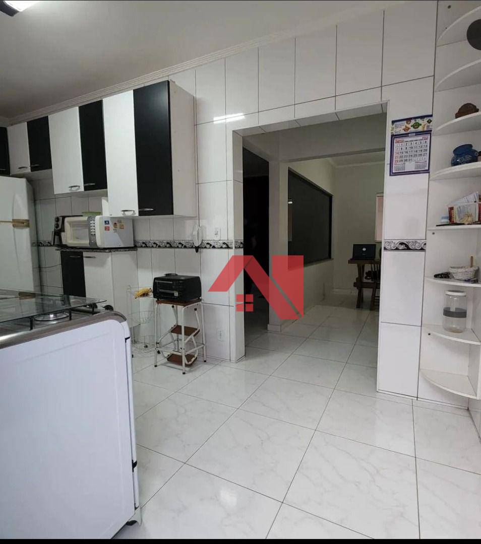 Casa à venda com 3 quartos, 175m² - Foto 8