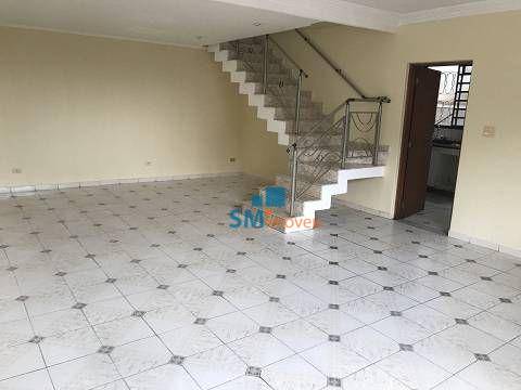 Sobrado à venda com 4 quartos, 232m² - Foto 1