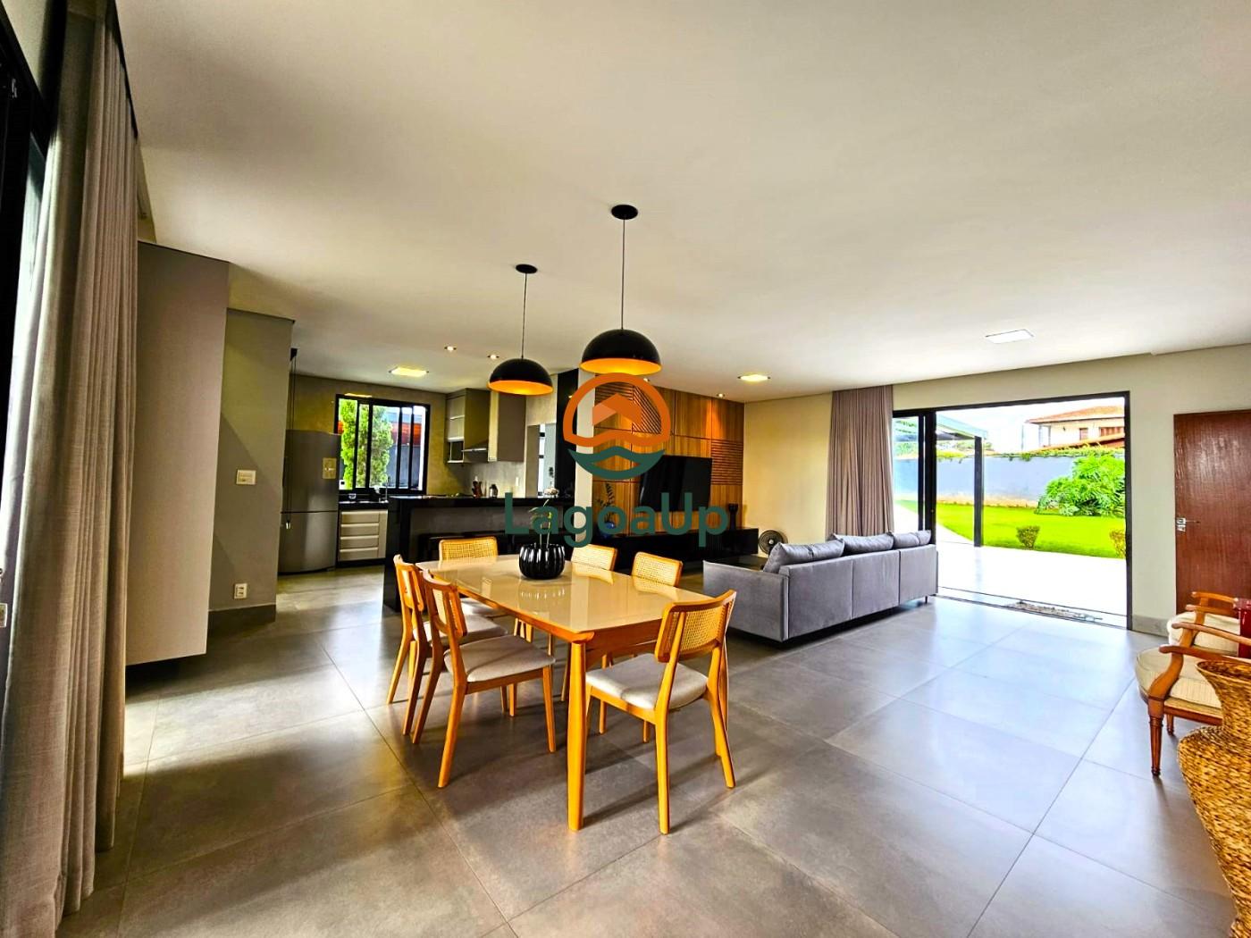 Casa à venda com 4 quartos, 1600m² - Foto 6
