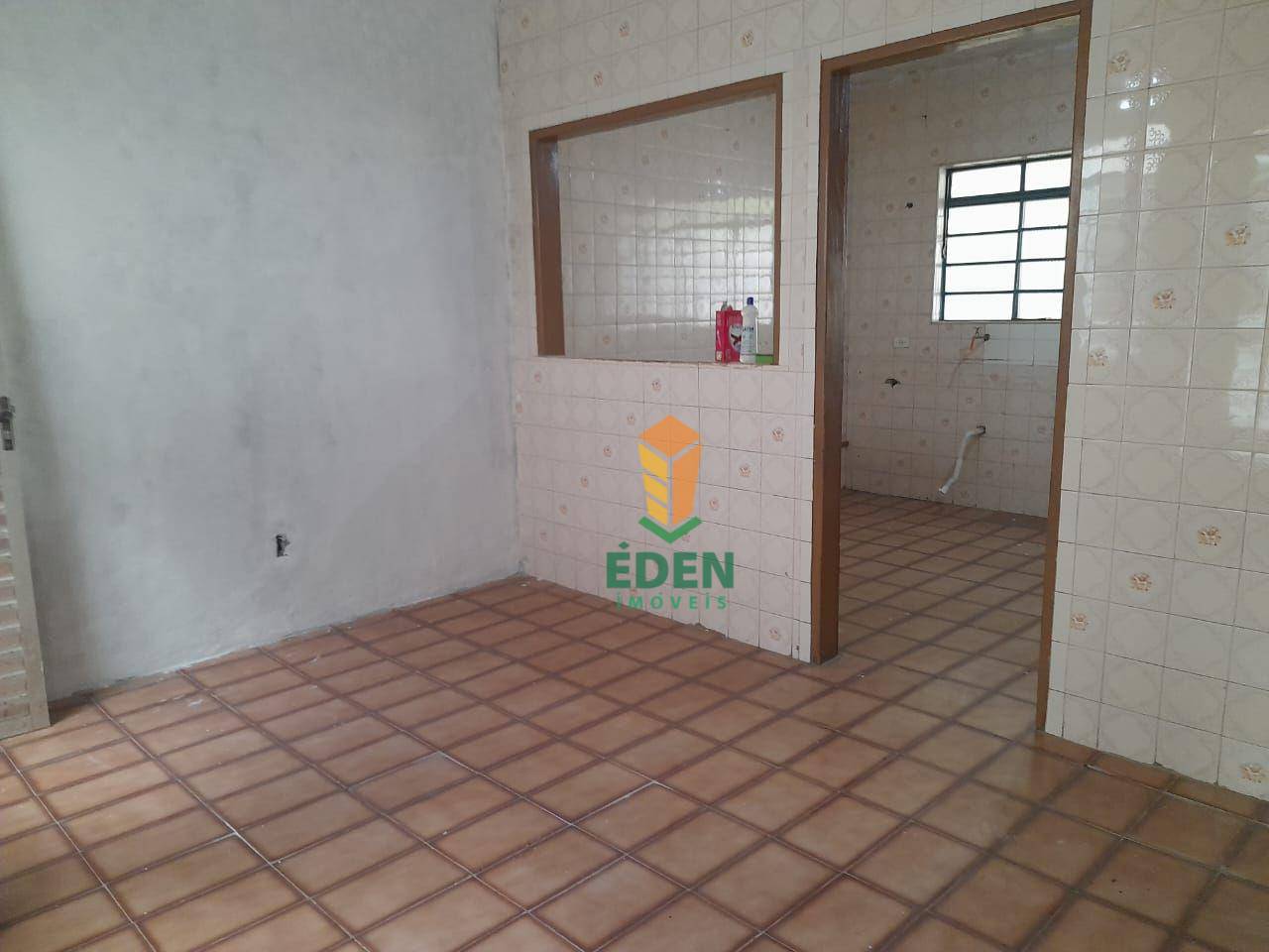 Casa à venda com 4 quartos, 216m² - Foto 12