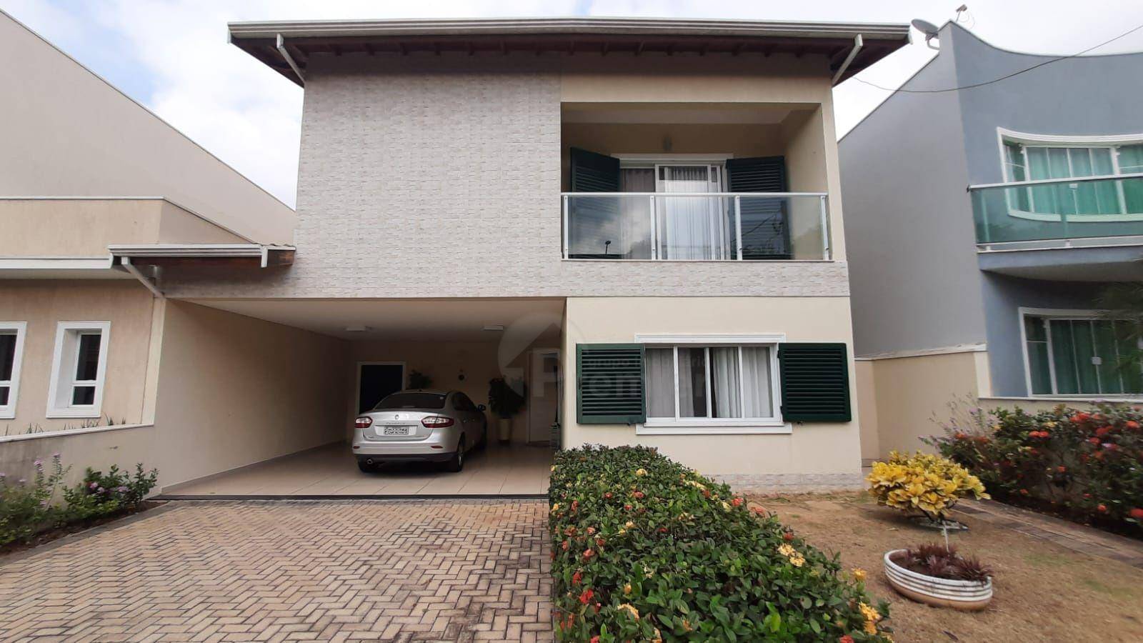 Casa de Condomínio à venda com 3 quartos, 269m² - Foto 2