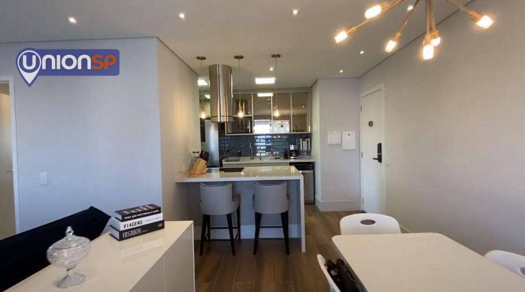 Apartamento à venda com 2 quartos, 74m² - Foto 2