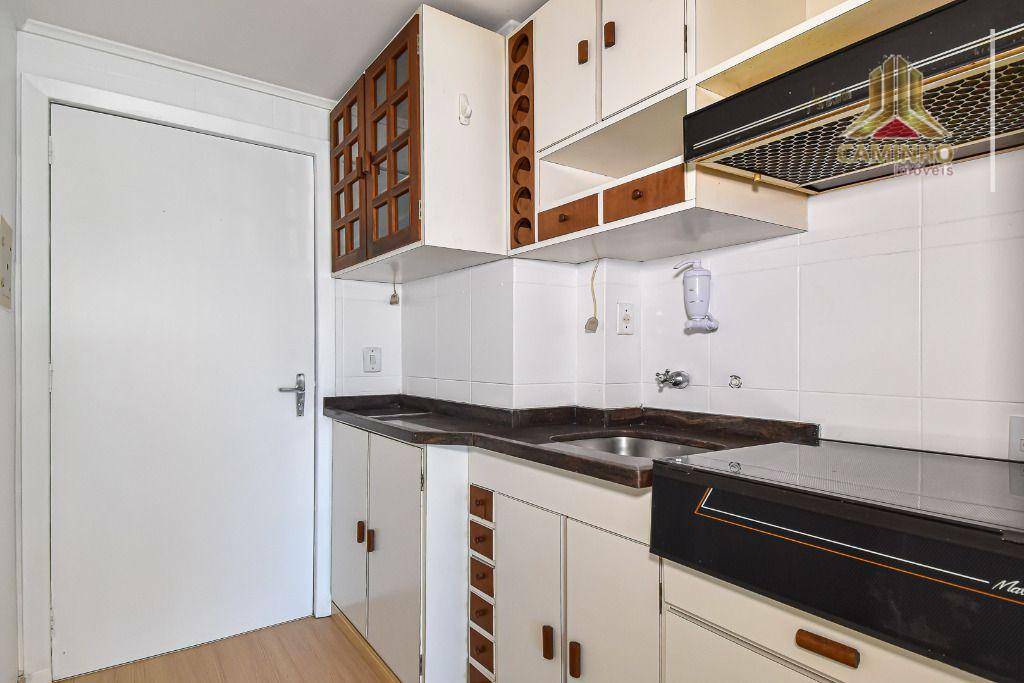 Apartamento à venda com 1 quarto, 27m² - Foto 4