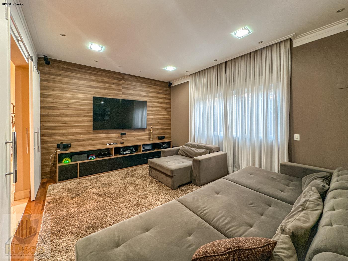 Casa de Condomínio à venda com 4 quartos, 1360m² - Foto 10