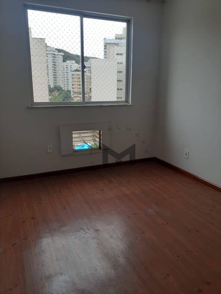 Apartamento à venda com 2 quartos, 75m² - Foto 5