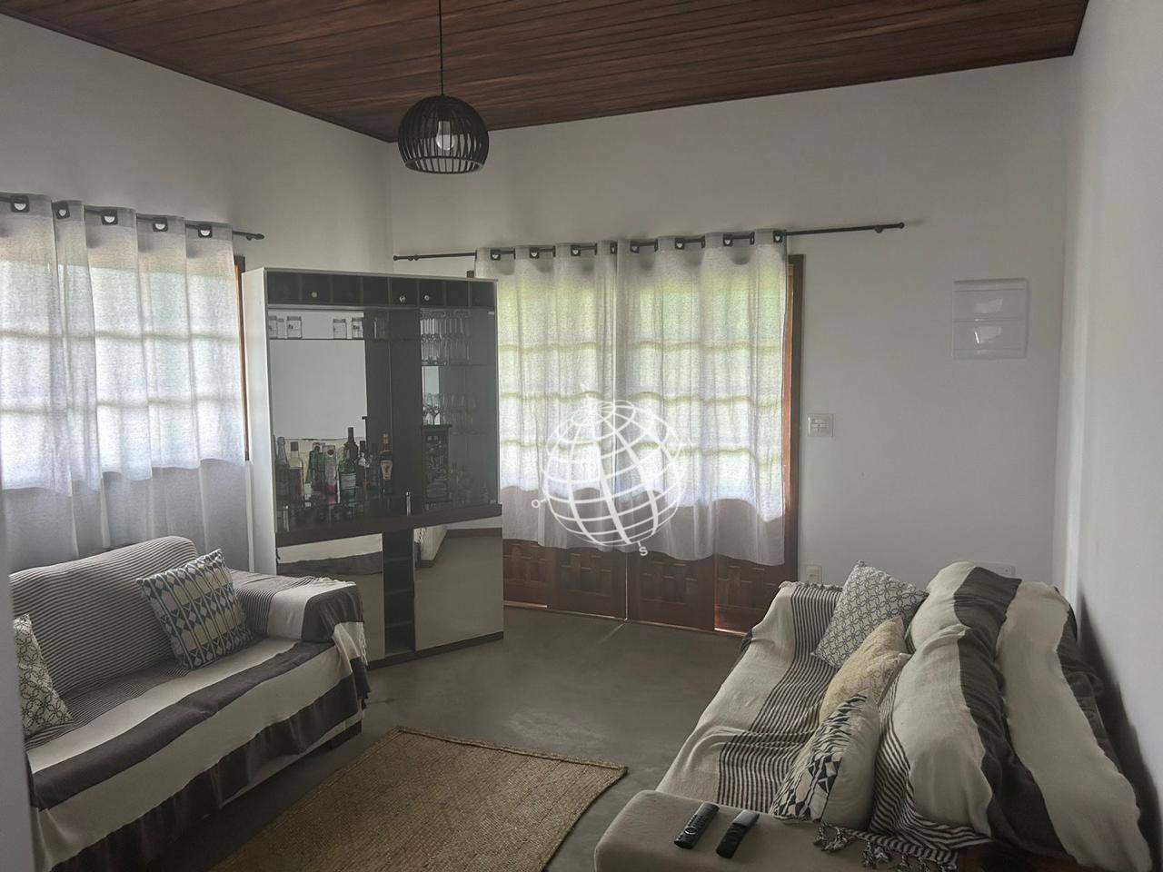 Chácara à venda com 3 quartos, 260m² - Foto 4