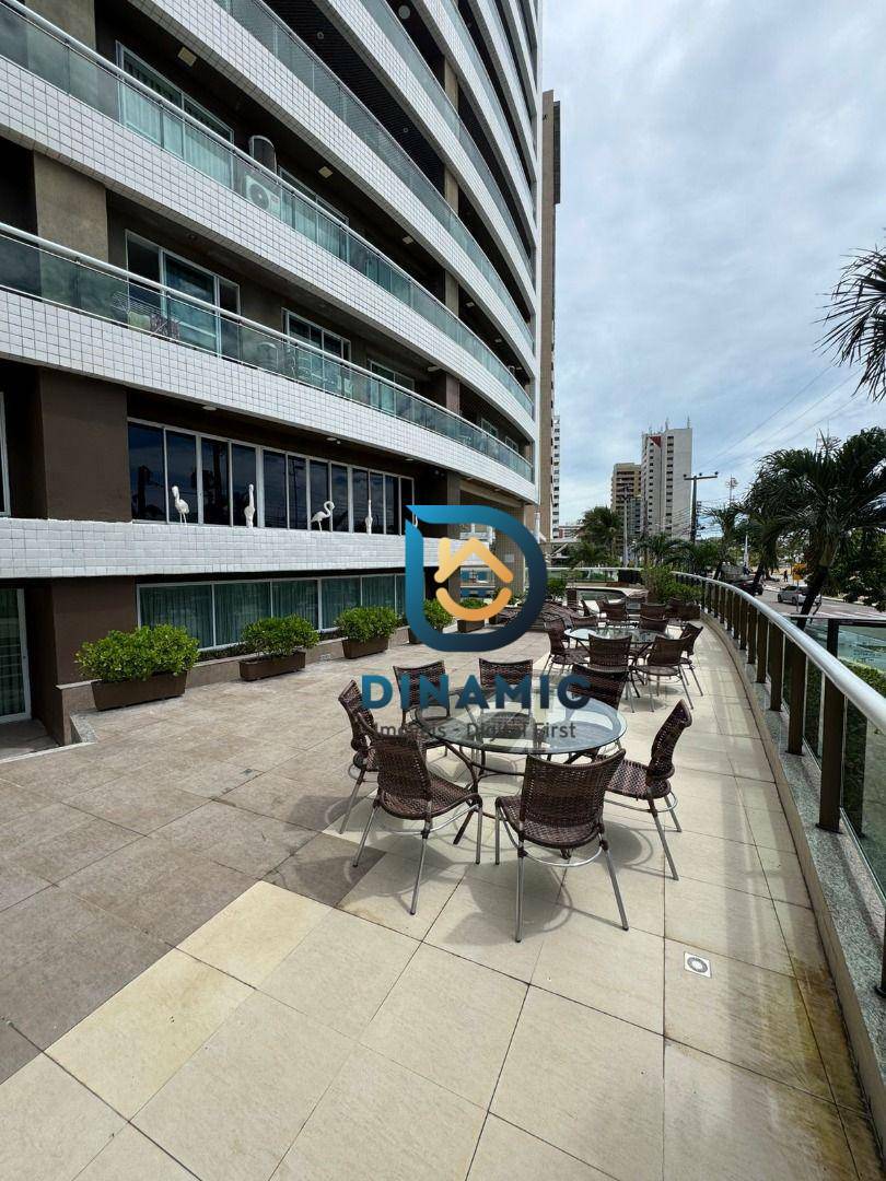 Apartamento à venda com 2 quartos, 70m² - Foto 10