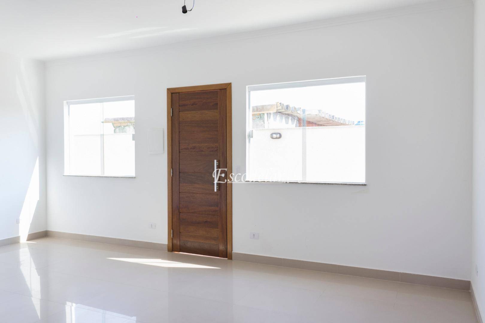 Casa de Condomínio à venda com 3 quartos, 100m² - Foto 2