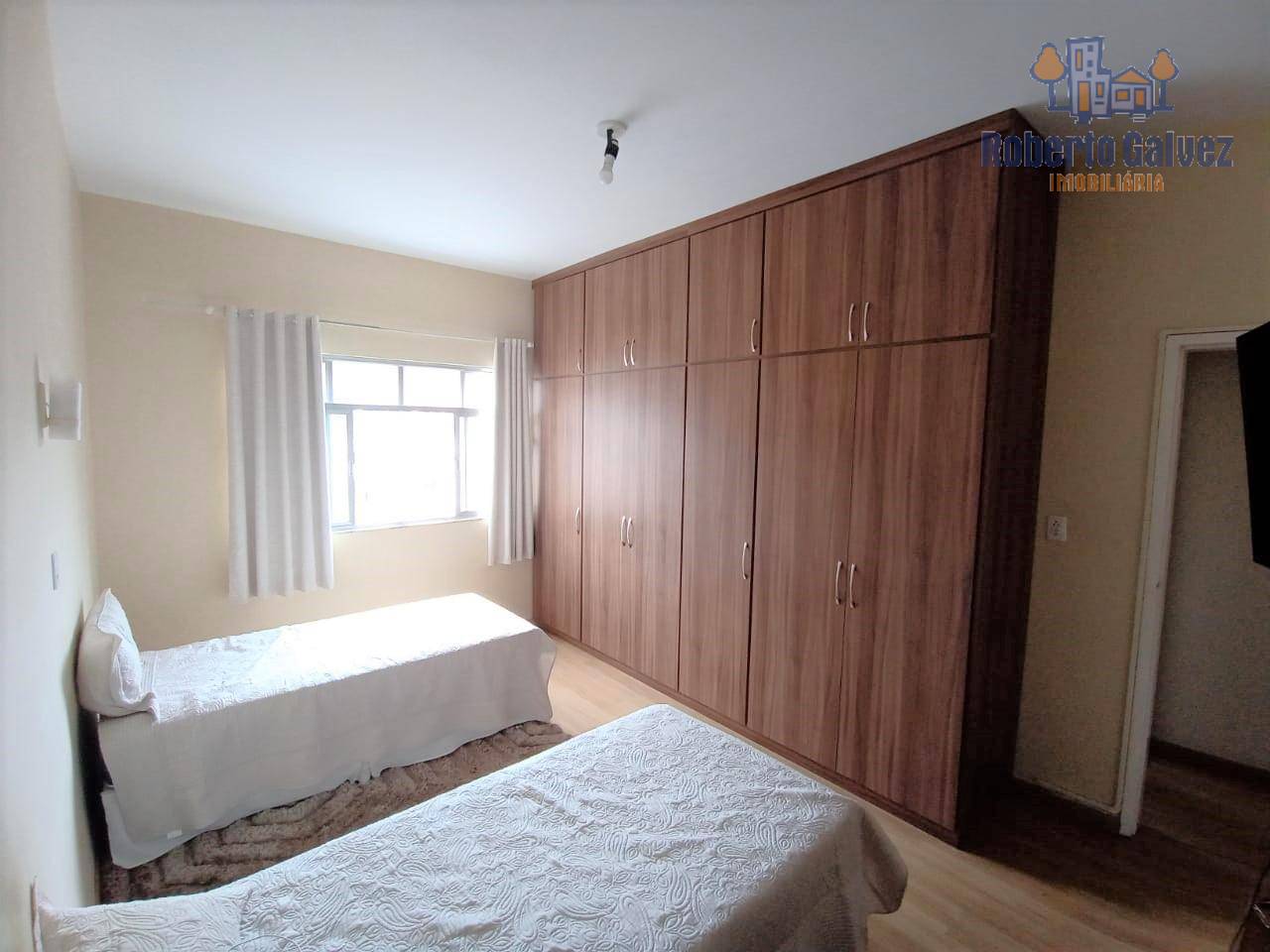 Casa à venda com 3 quartos, 290m² - Foto 22