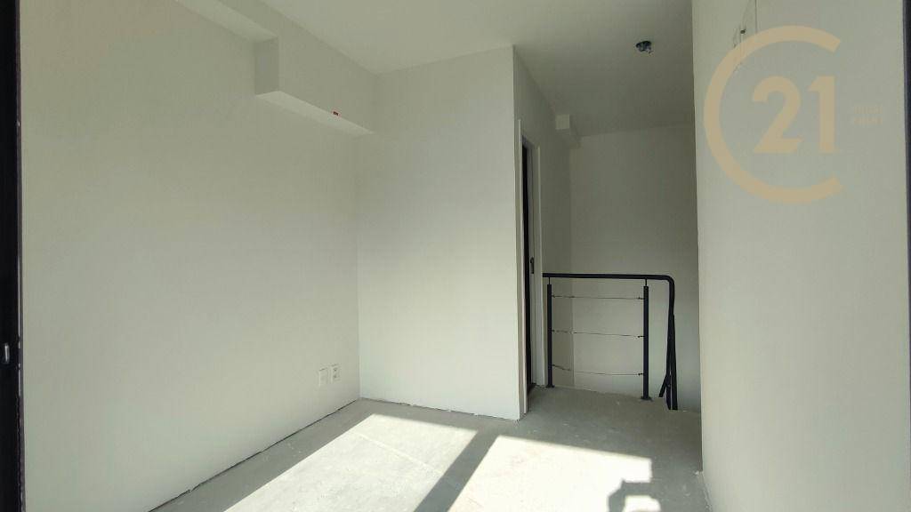 Apartamento à venda com 2 quartos, 67m² - Foto 48