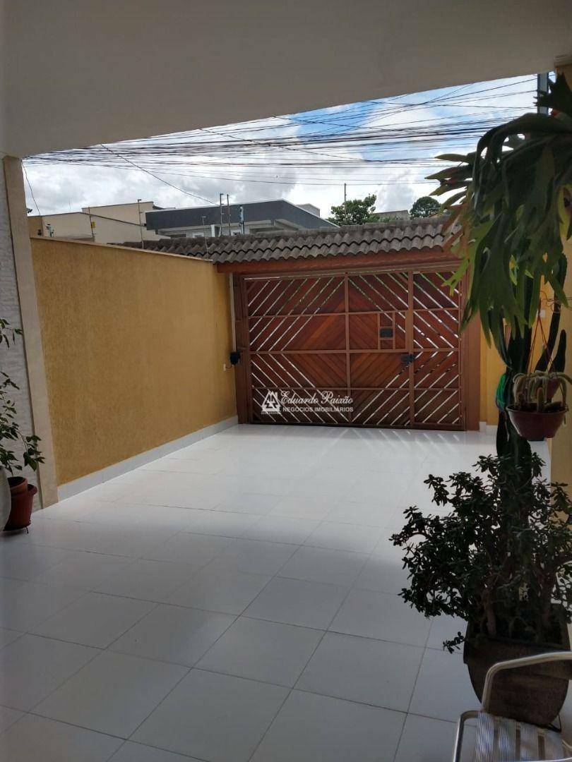 Sobrado à venda com 4 quartos, 250m² - Foto 47