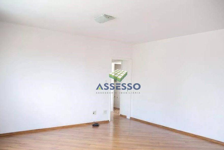 Apartamento à venda com 3 quartos, 170m² - Foto 3