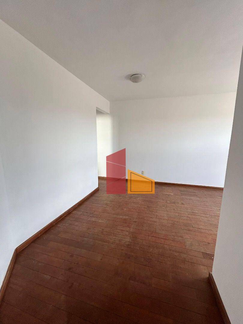 Apartamento à venda e aluguel com 3 quartos, 115m² - Foto 4