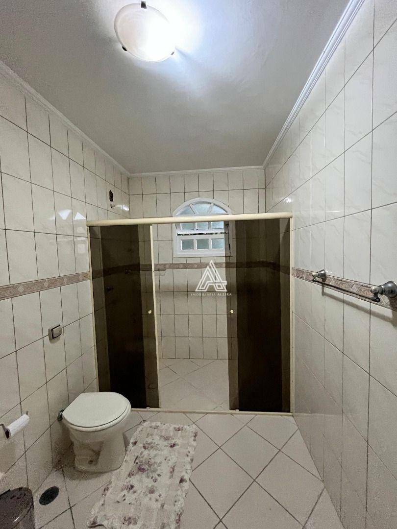 Sobrado para alugar com 3 quartos, 200m² - Foto 56