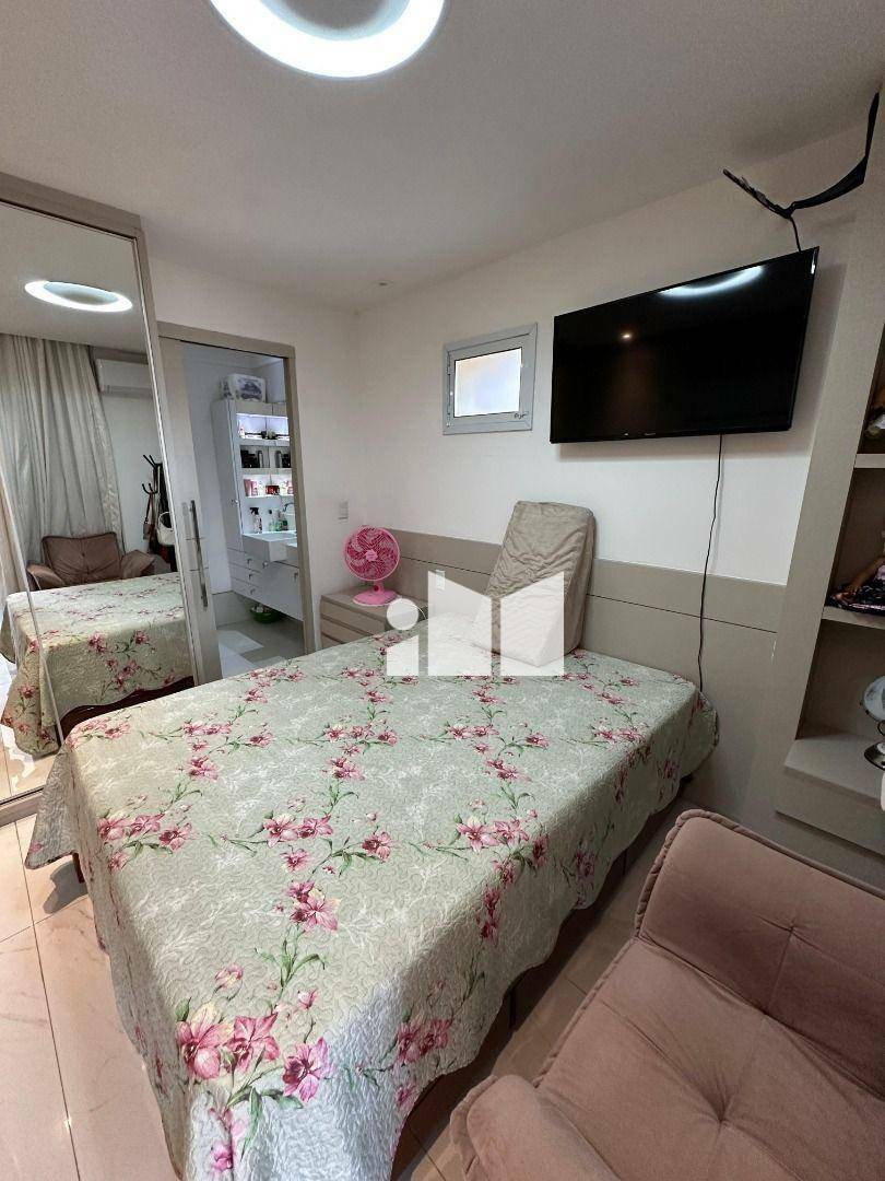 Apartamento à venda com 2 quartos, 60m² - Foto 5