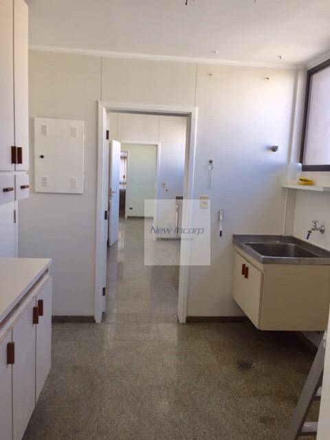 Apartamento à venda e aluguel com 4 quartos, 284m² - Foto 4