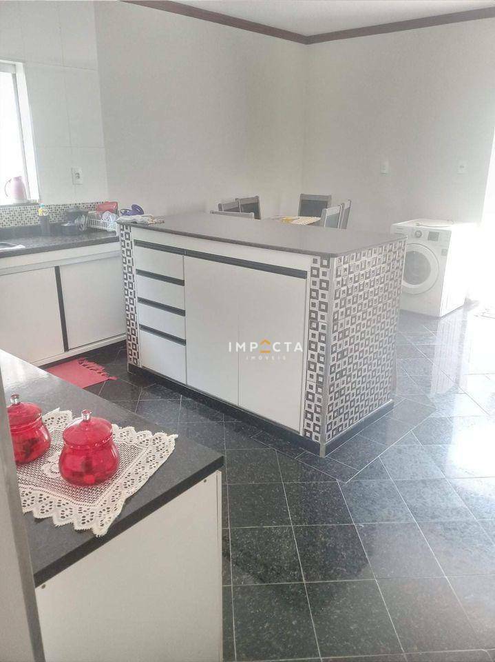 Sobrado à venda com 3 quartos, 190m² - Foto 5