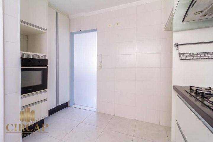 Apartamento à venda com 3 quartos, 130m² - Foto 7