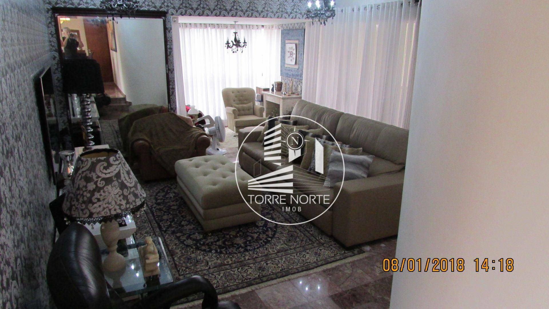 Apartamento à venda com 3 quartos, 187m² - Foto 23