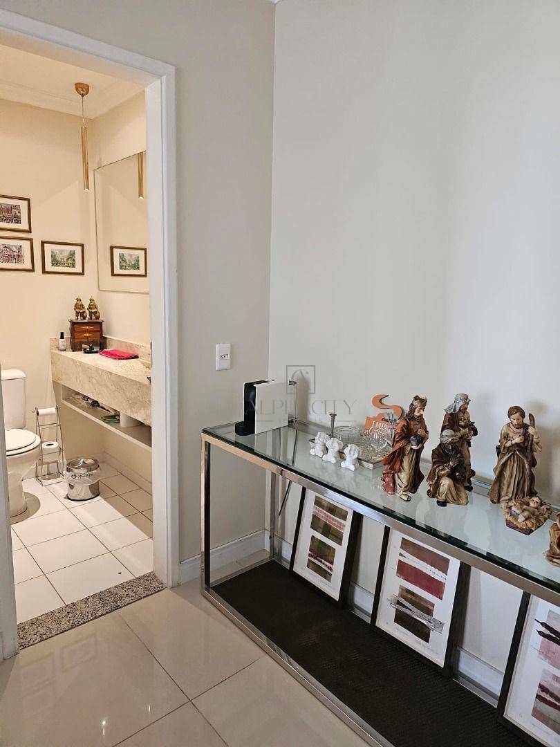 Apartamento à venda com 3 quartos, 158m² - Foto 9