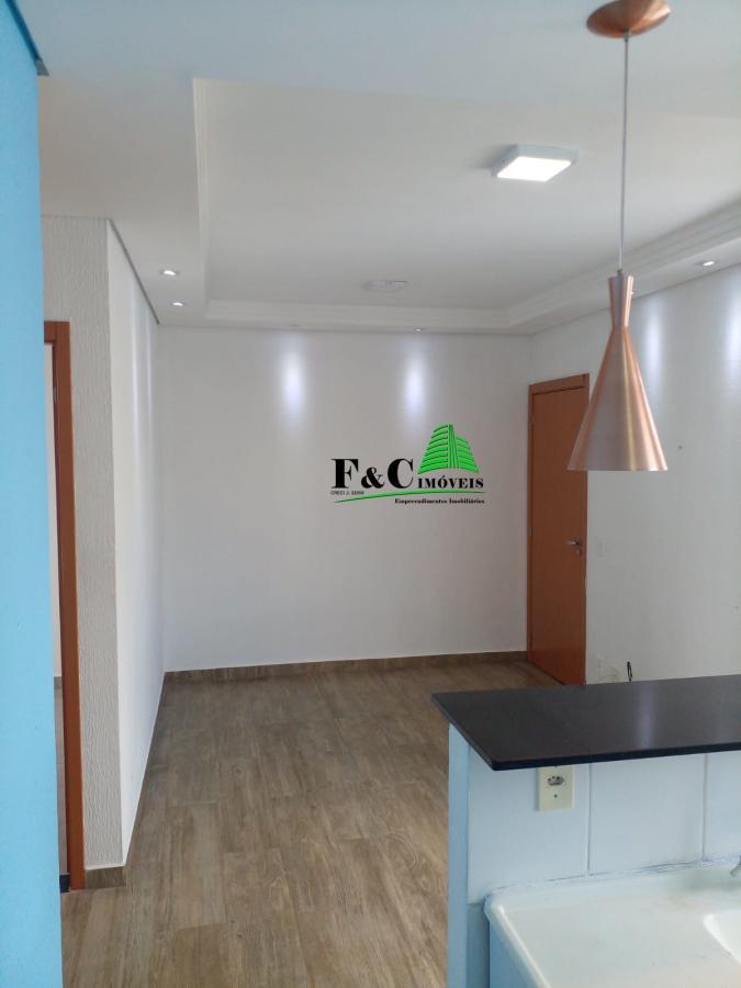 Apartamento à venda com 2 quartos, 42m² - Foto 8