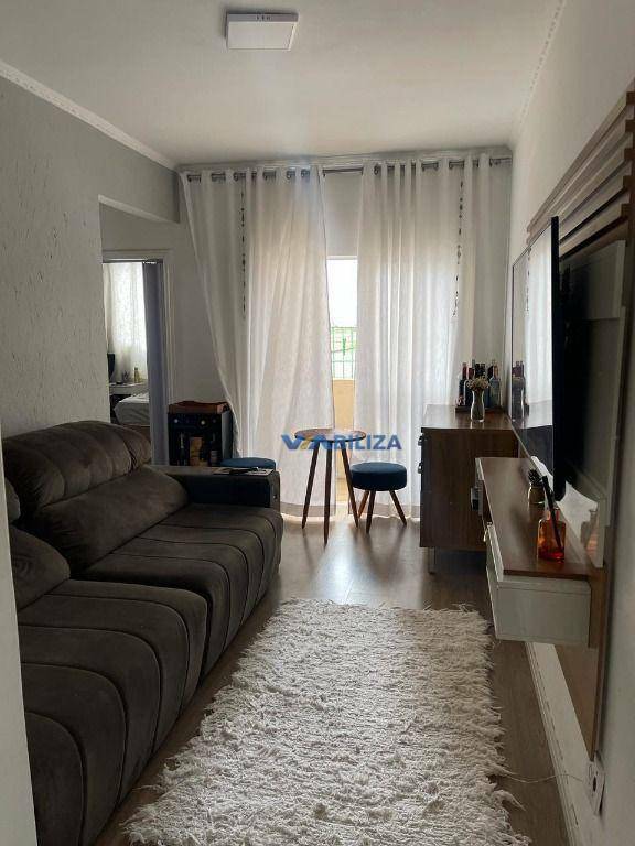 Apartamento à venda com 2 quartos, 60m² - Foto 11