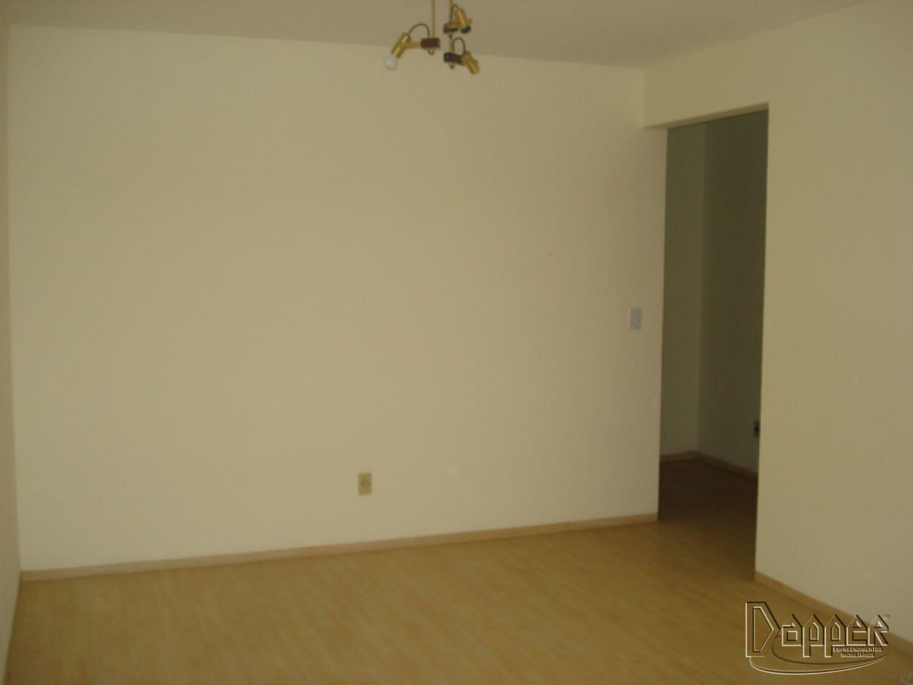 Apartamento à venda com 2 quartos, 78m² - Foto 2