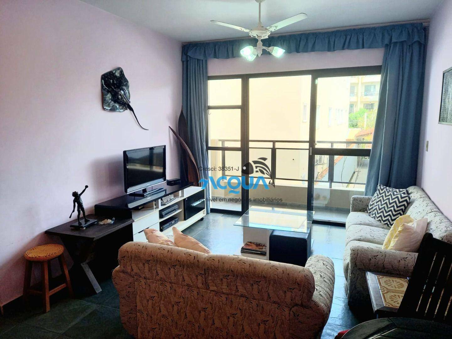 Apartamento à venda com 2 quartos, 70m² - Foto 2