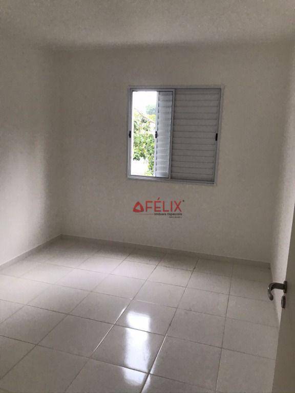 Apartamento para alugar com 2 quartos, 65m² - Foto 6