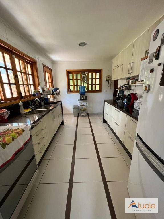 Casa de Condomínio à venda com 3 quartos, 205m² - Foto 18