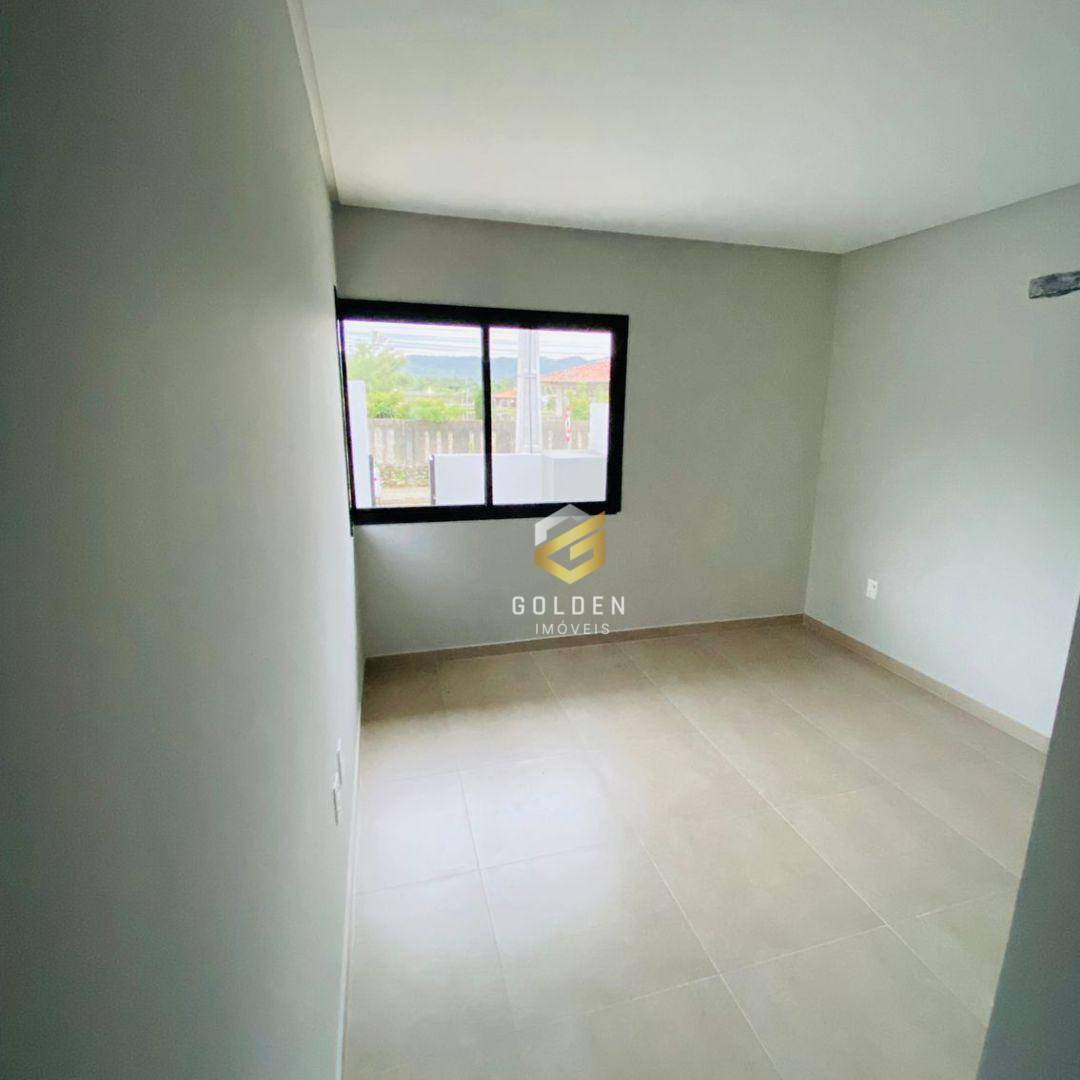 Casa à venda com 2 quartos, 80m² - Foto 10