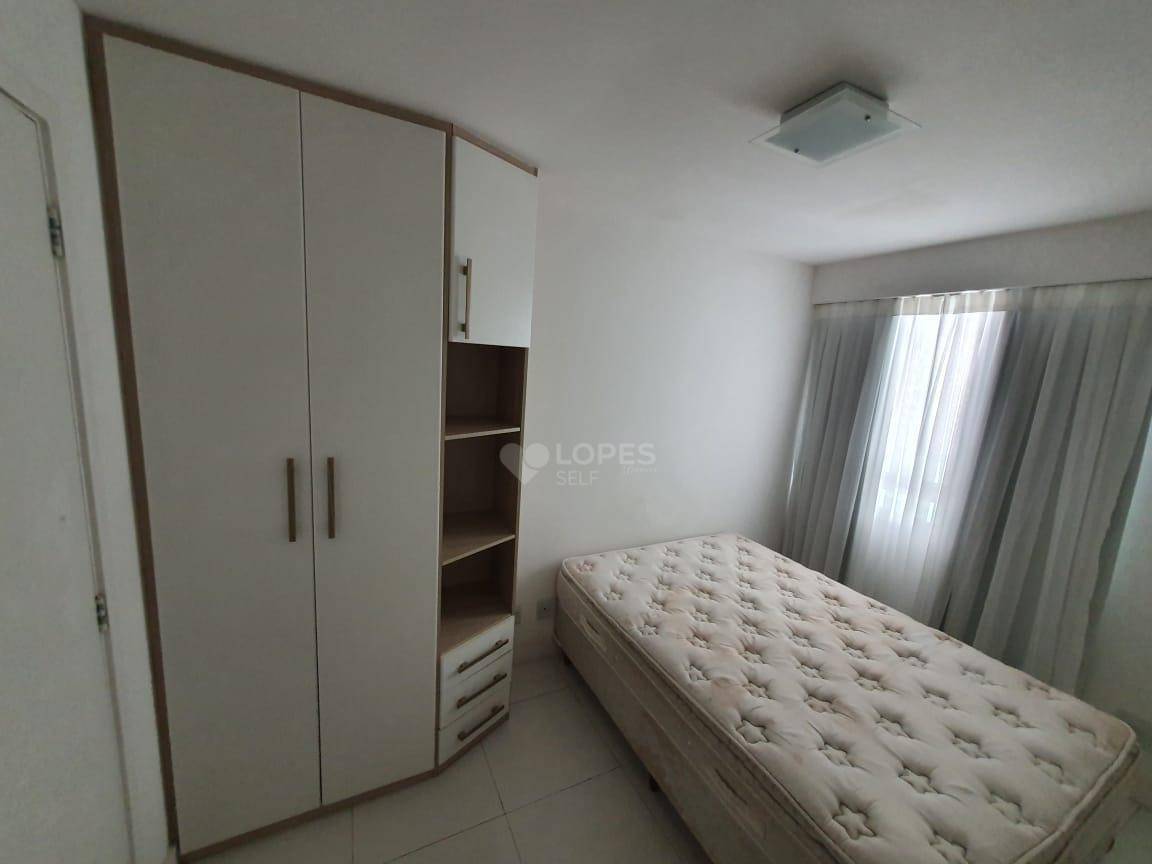 Apartamento à venda com 1 quarto, 54m² - Foto 4