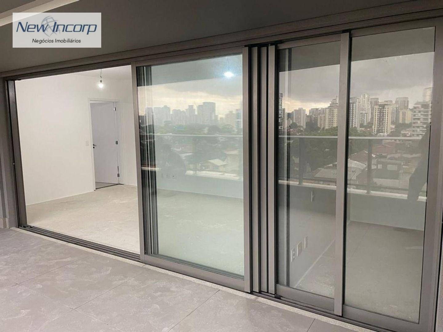 Apartamento à venda com 3 quartos, 131m² - Foto 5