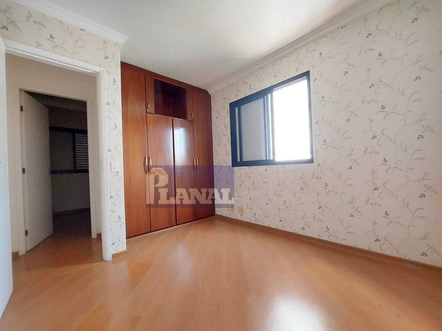 Apartamento à venda com 3 quartos, 75m² - Foto 7