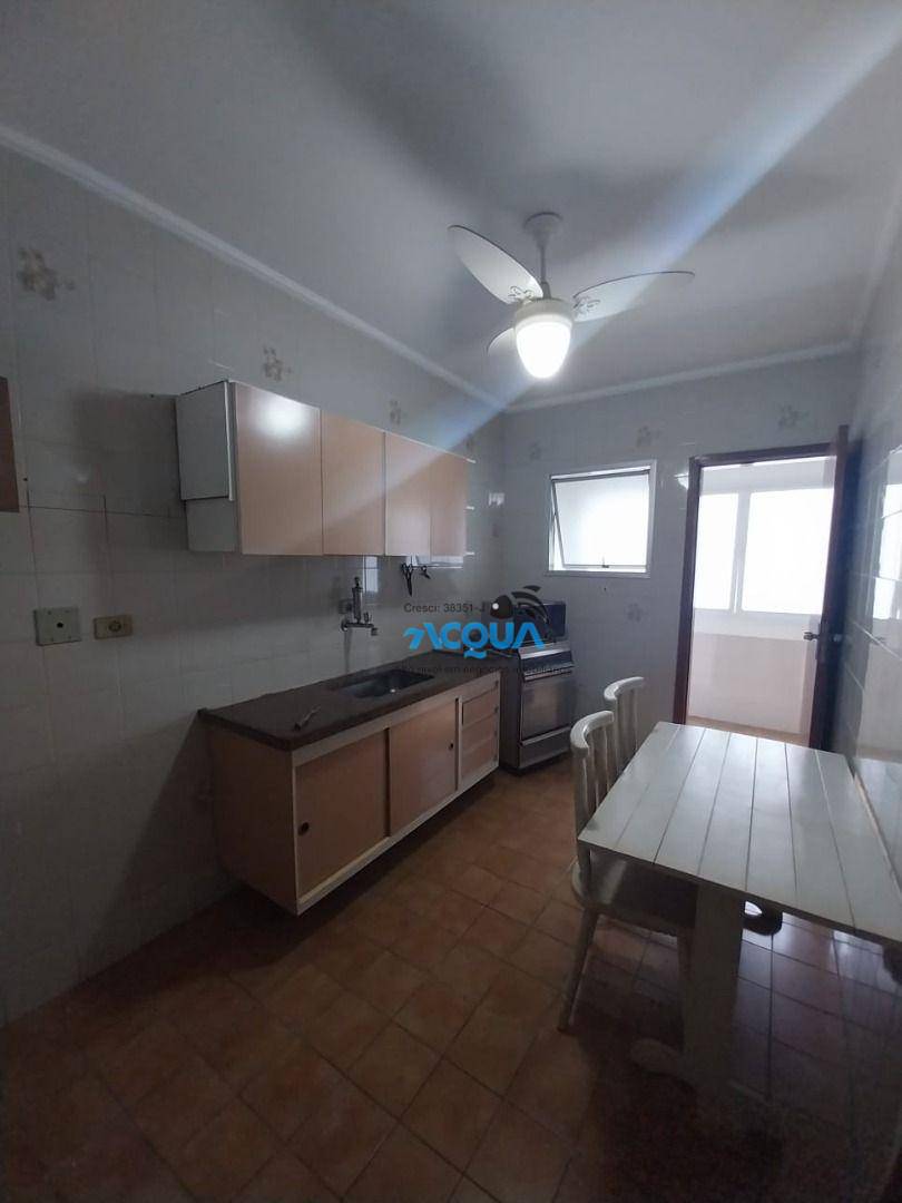 Apartamento à venda com 2 quartos, 85m² - Foto 2