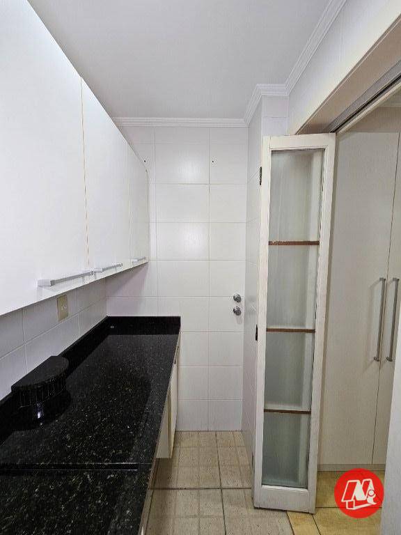 Apartamento para alugar com 2 quartos, 78m² - Foto 18