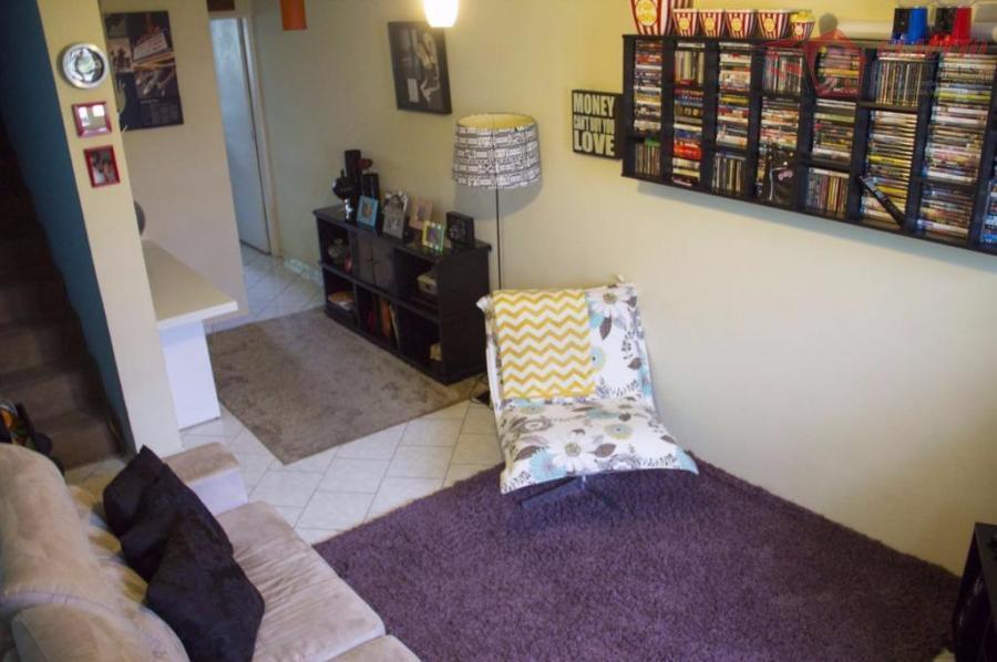 Sobrado à venda com 2 quartos, 75m² - Foto 1