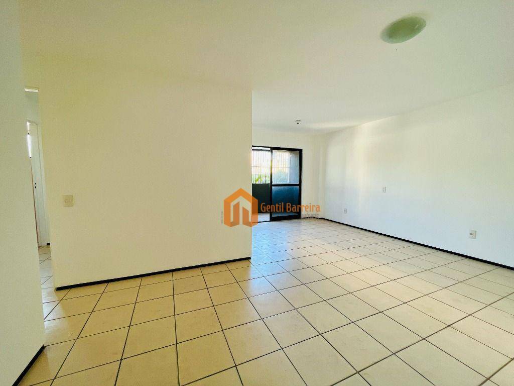 Apartamento à venda com 3 quartos, 87m² - Foto 3