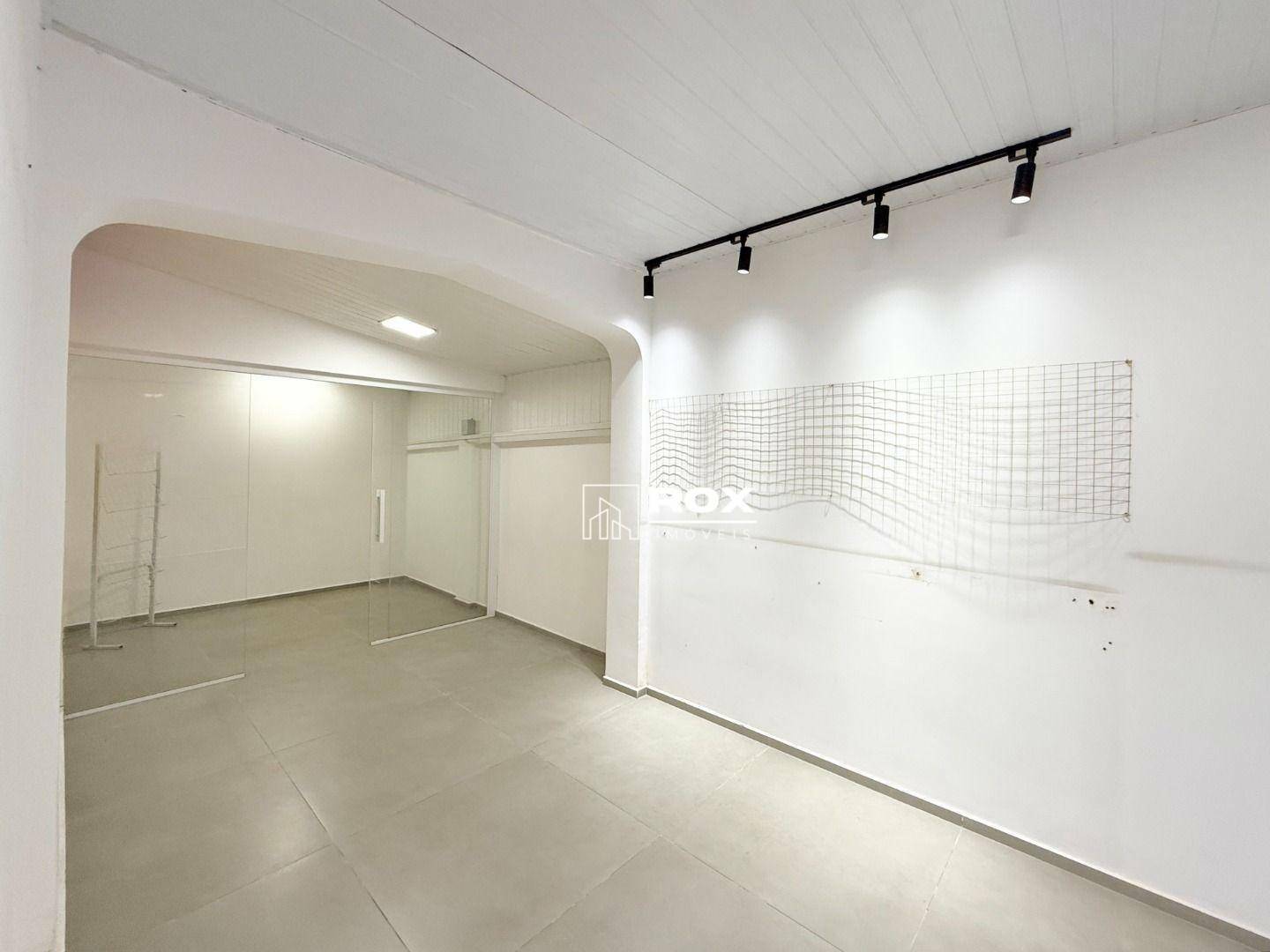 Casa para alugar, 240m² - Foto 8