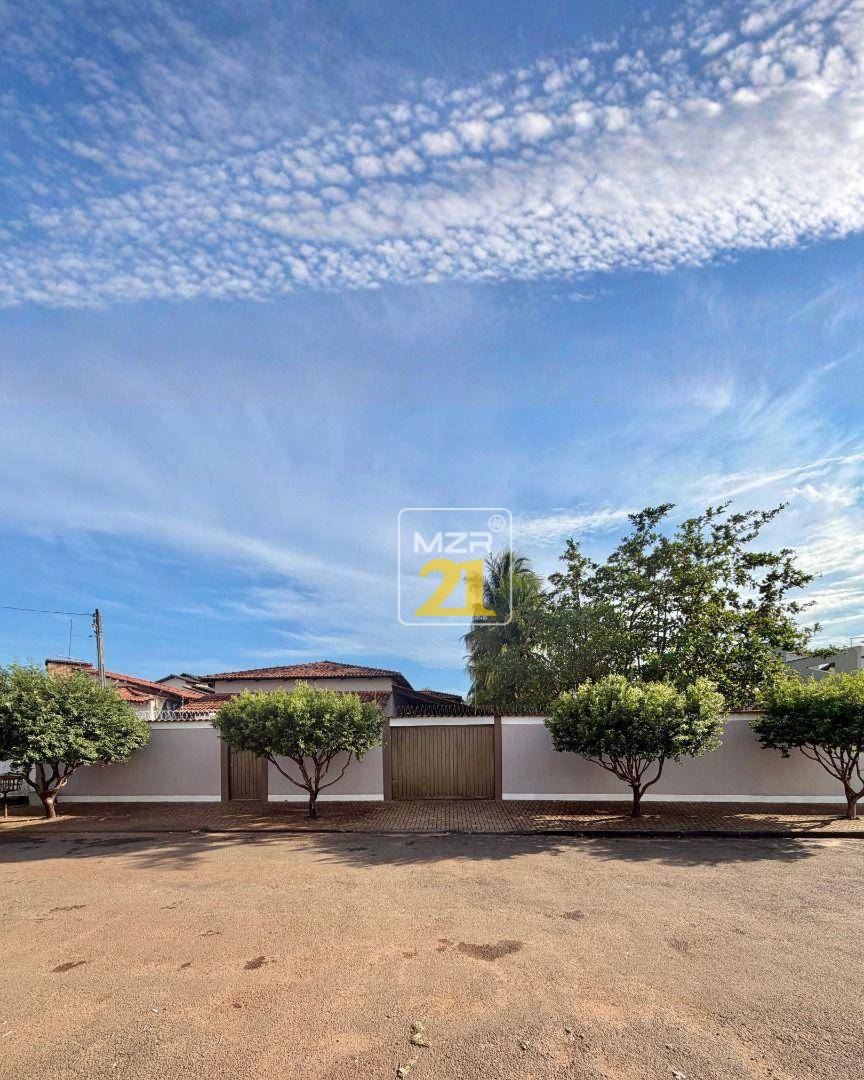 Casa, 3 quartos, 255 m² - Foto 3