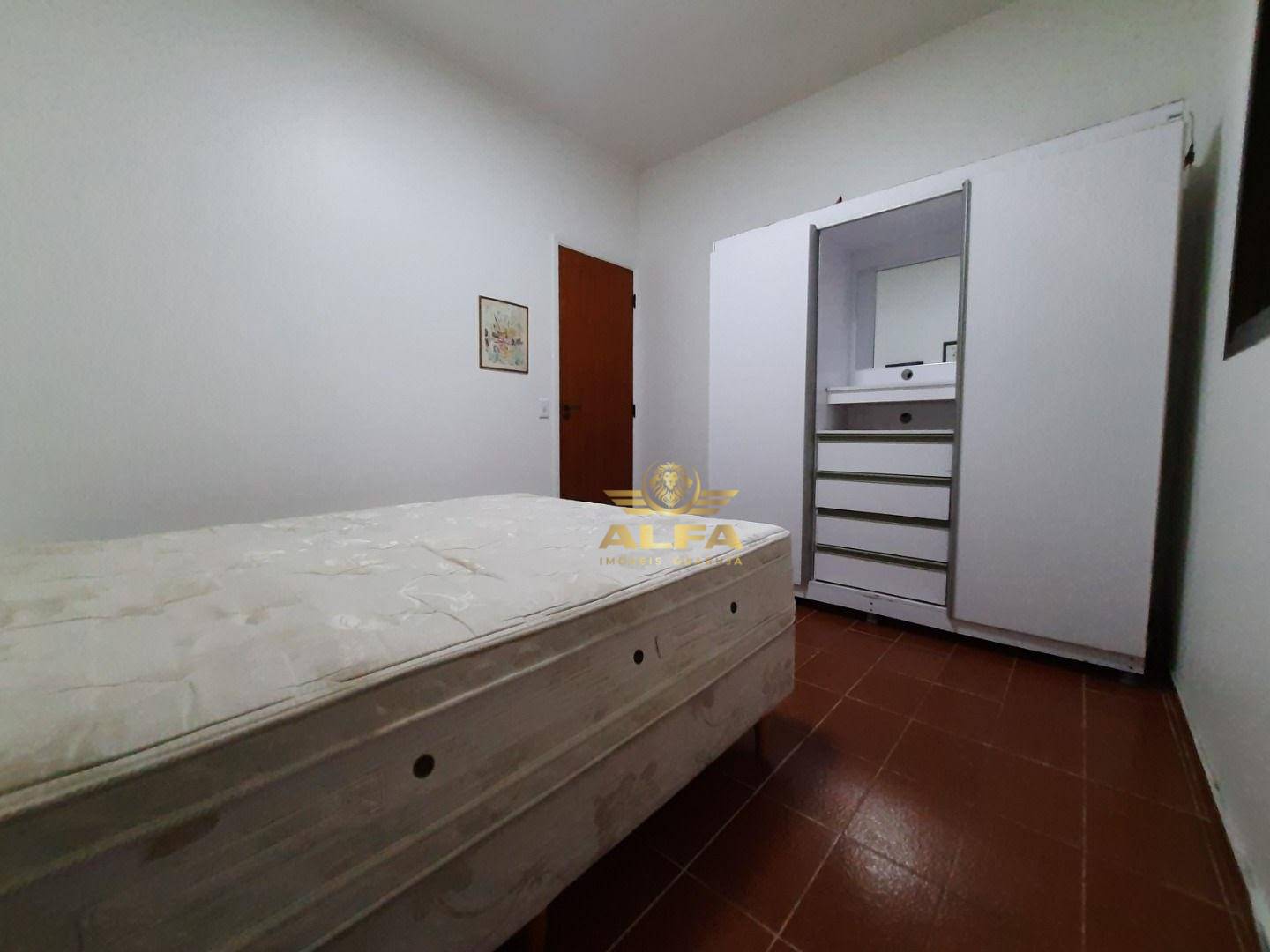 Apartamento à venda com 2 quartos, 100m² - Foto 11