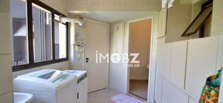 Apartamento à venda com 3 quartos, 200m² - Foto 8