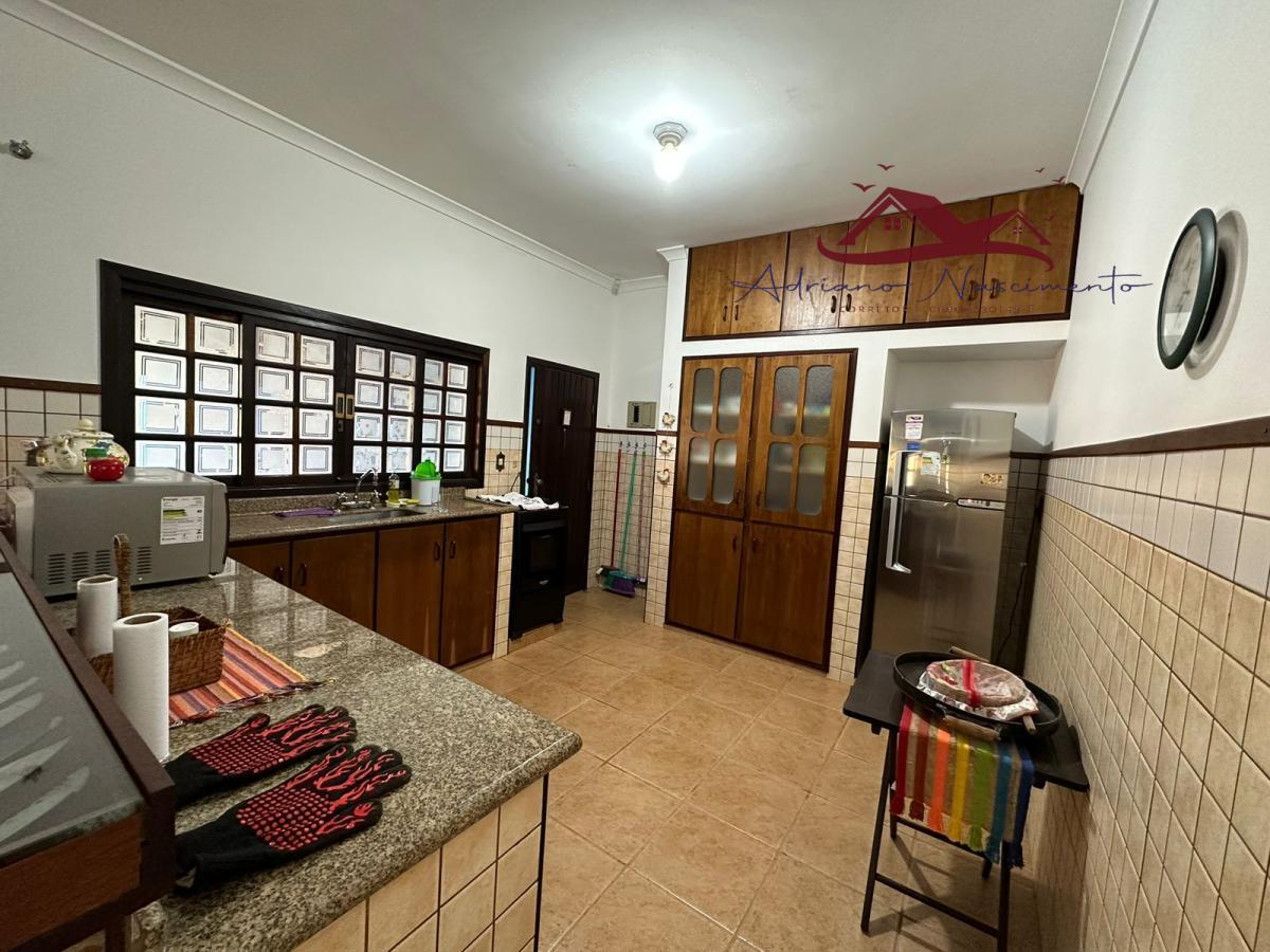 Fazenda à venda com 3 quartos, 1400m² - Foto 8